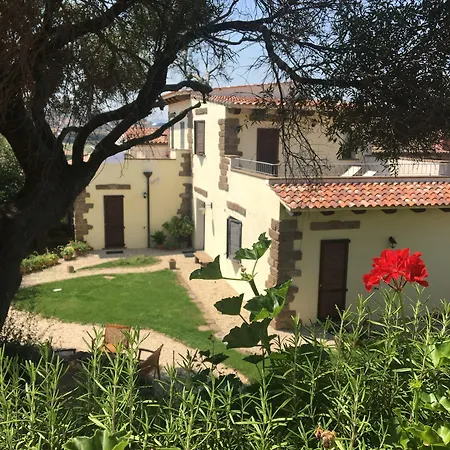 Artemisia Sardegna 3*